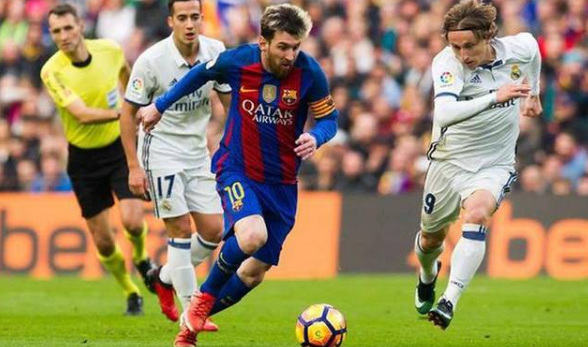 Tiết lộ cách thực hiện kỹ thuật đảo chân trong bóng đá điêu luyện